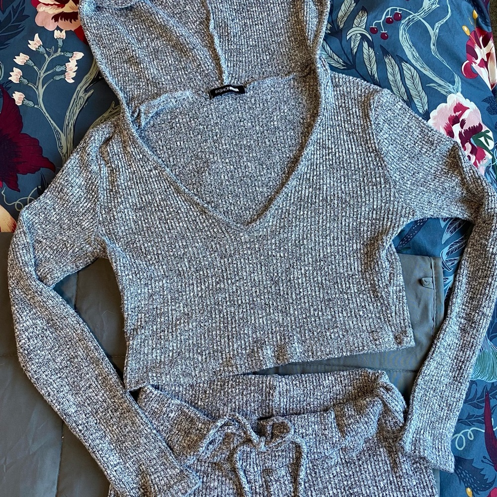 -SOLD- Fashion Nova Matching Sweat Suit